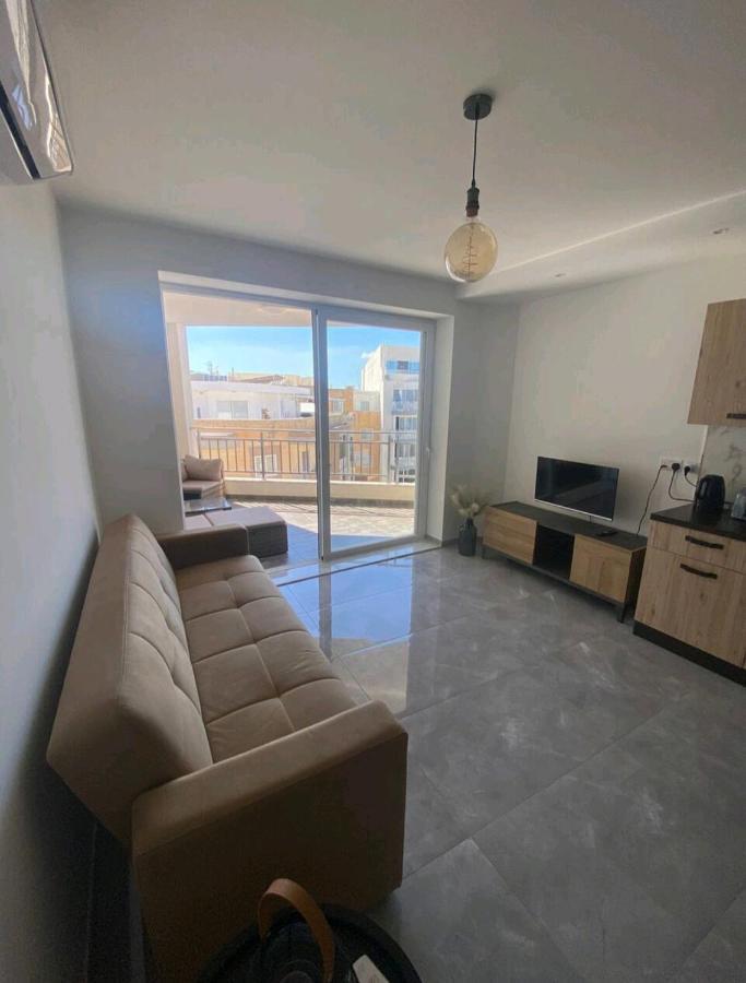 Modern 1 Bedroom Apartment 400M Away From The Sea St. Paul's Bay Exterior photo
